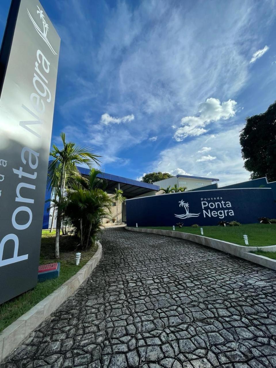 Ponta Negra Hotel *